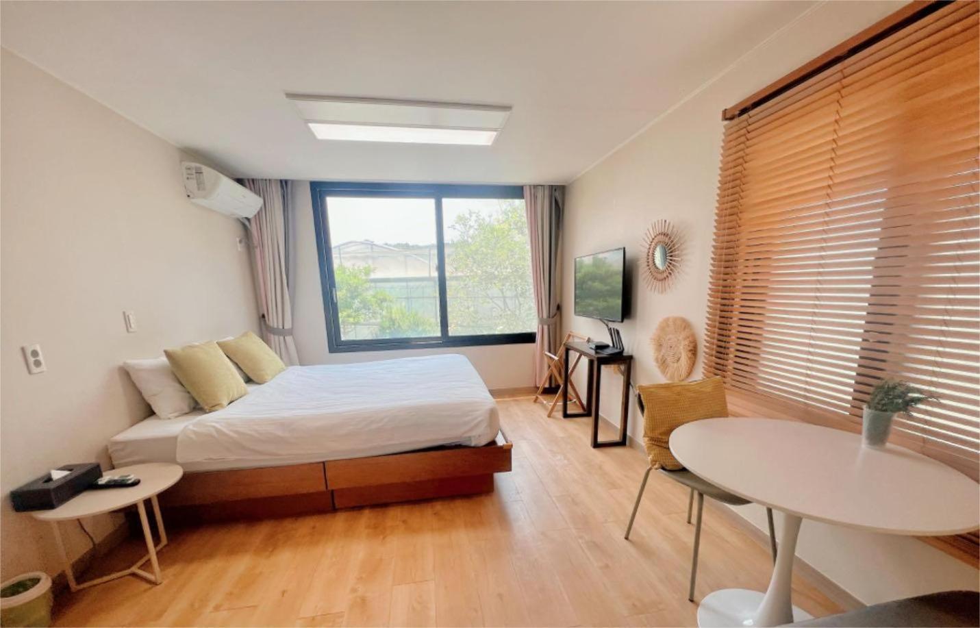 Living In Jeju Island Apartment Luaran gambar