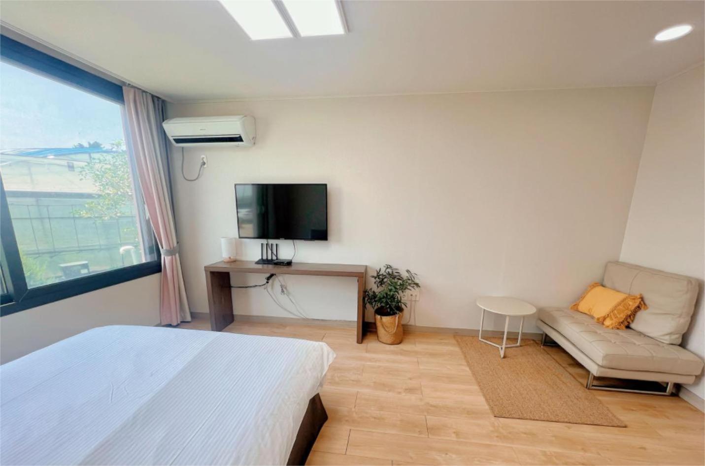 Living In Jeju Island Apartment Luaran gambar